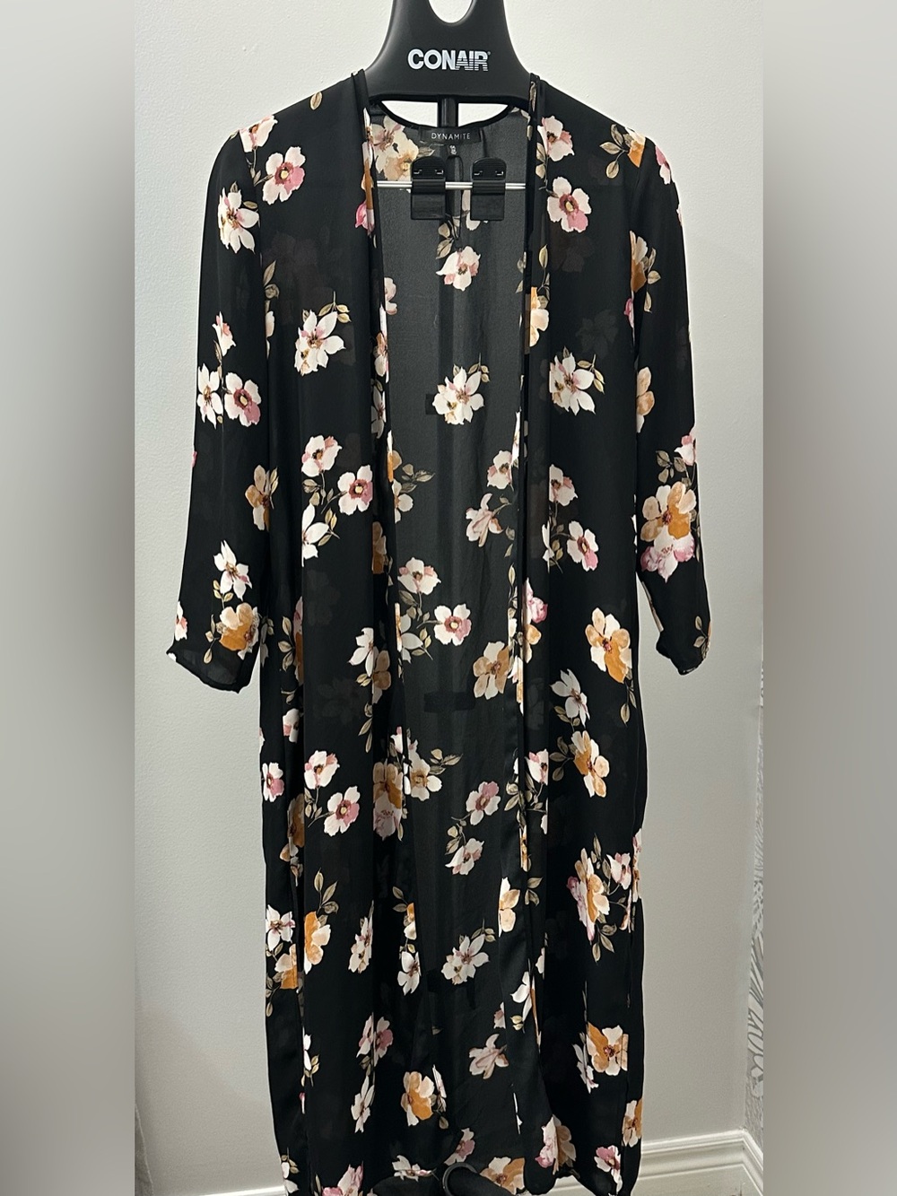 Dynamite Floral Kimono